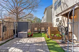 8453 McKenzie Cir, Manassas, VA 20110 - Photo 33