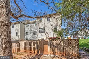 8453 McKenzie Cir, Manassas, VA 20110 - Photo 35