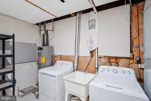 8453 McKenzie Cir, Manassas, VA 20110 - Photo 17