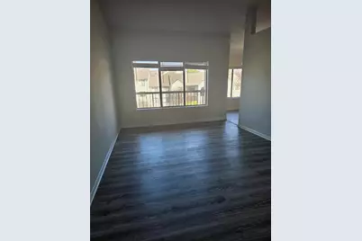9569 Coggs Bill Drive #403, Manassas, VA 20110 - Photo 5