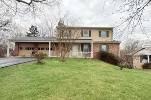 8906 Weir St, Manassas, VA 20110 - Photo 3