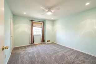 8906 Weir St, Manassas, VA 20110 - Photo 17