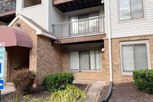 8465 Crozier Ct, Manassas, VA 20110 - Photo 3