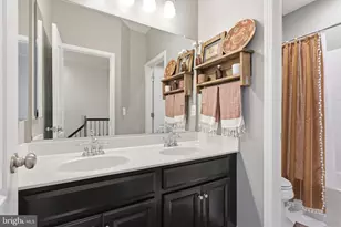 8934 Center St, Manassas, VA 20110 - Photo 27