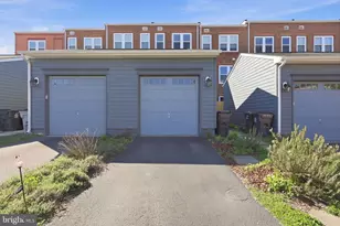 8934 Center St, Manassas, VA 20110 - Photo 31