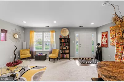 8817 Bentfield Drive, Manassas, VA 20110 - Photo 3