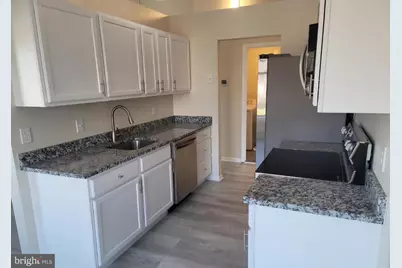 9565 Battery Heights Boulevard #304, Manassas, VA 20110 - Photo 3