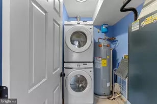 9363 Scarlet Oak Dr, Manassas, VA 20110 - Photo 25