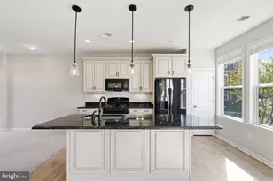 8923 Quarry Rd, Manassas, VA 20110 - Photo 9