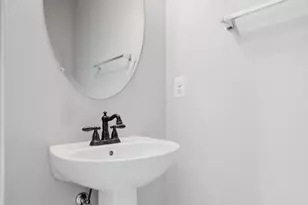 8923 Quarry Rd, Manassas, VA 20110 - Photo 19