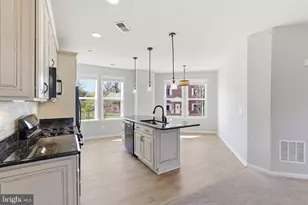 8923 Quarry Rd, Manassas, VA 20110 - Photo 13