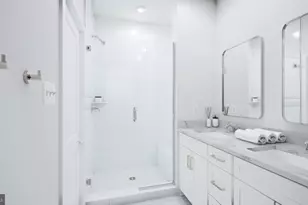 1 Grant Ave, Manassas, VA 20110 - Photo 11