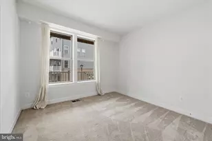 9815 Ames Dr, Manassas, VA 20110 - Photo 17