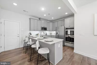 9815 Ames Drive, Manassas, VA 20110 - Photo 5