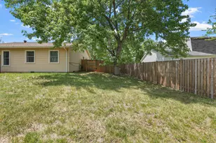 8871 Butternut St, Manassas, VA 20110 - Photo 27