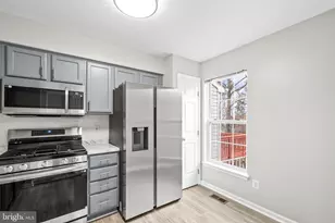 10305 Butternut Cir, Manassas, VA 20110 - Photo 15