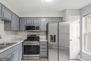 10305 Butternut Cir, Manassas, VA 20110 - Photo 17