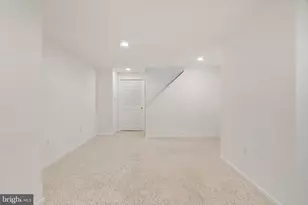 8510 Clearridge Ln, Manassas, VA 20110 - Photo 35