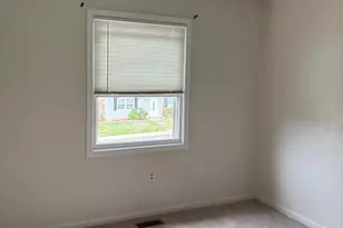 9019 Whispering Pine Ct, Manassas, VA 20110 - Photo 11