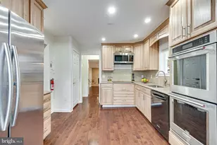 9212 Timberwood Ct, Manassas, VA 20110 - Photo 15