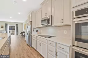 10475 Ratcliffe Trl, Manassas, VA 20110 - Photo 17