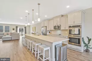 10475 Ratcliffe Trl, Manassas, VA 20110 - Photo 13