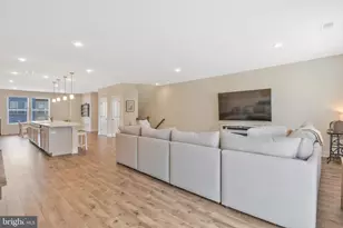10475 Ratcliffe Trl, Manassas, VA 20110 - Photo 11