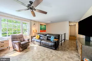 8914 Cherry Tree Ln, Manassas, VA 20110 - Photo 9