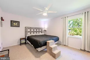 8914 Cherry Tree Ln, Manassas, VA 20110 - Photo 15