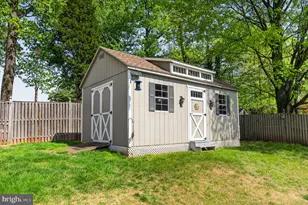8745 Country Ln, Manassas, VA 20110 - Photo 7