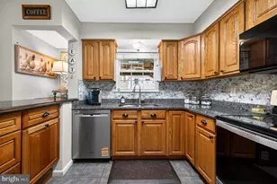 8745 Country Ln, Manassas, VA 20110 - Photo 21