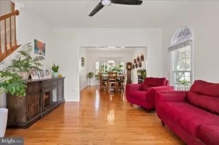 10193 Wistlewood Ct, Manassas, VA 20110 - Photo 5