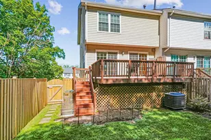 10227 Magnolia Grove Dr, Manassas, VA 20110 - Photo 21