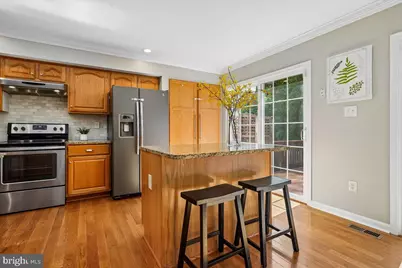 10227 Magnolia Grove Drive, Manassas, VA 20110 - Photo 7