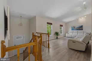 9729 Zimbro Ave, Manassas, VA 20110 - Photo 3