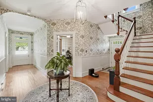9026 Sudley Rd, Manassas, VA 20110 - Photo 5