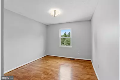 8487 Kirby Street, Manassas, VA 20110 - Photo 21