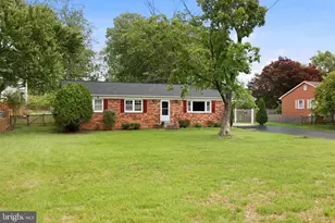 8911 Peabody St, Manassas, VA 20110 - Photo 1