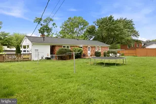 8911 Peabody St, Manassas, VA 20110 - Photo 9