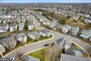9477 Bankhead Dr, Manassas, VA 20110 - Photo 33