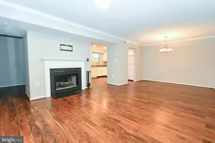9915 Sugarwood Ln, Manassas, VA 20110 - Photo 13
