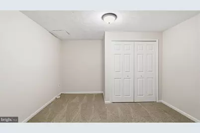 8912 Princeton Park Drive, Manassas, VA 20110 - Photo 35