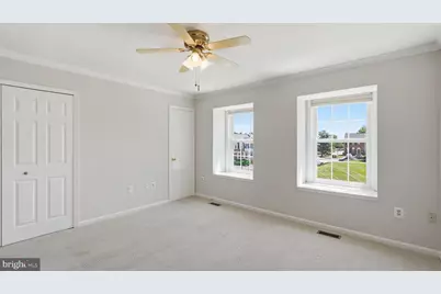 8912 Princeton Park Drive, Manassas, VA 20110 - Photo 23