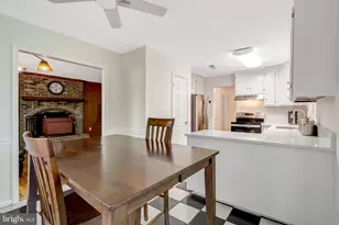 10051 Field Ct, Manassas, VA 20110 - Photo 17