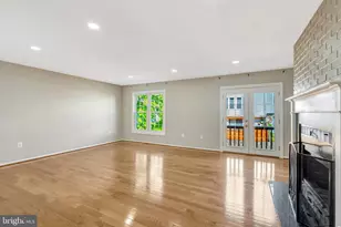 8478 Battle Ct, Manassas, VA 20110 - Photo 3