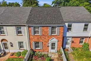 9806 Grant Ave, Manassas, VA 20110 - Photo 3