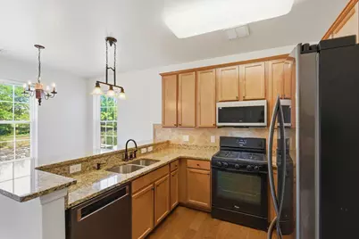 9204 Charleston Drive #207, Manassas, VA 20110 - Photo 7