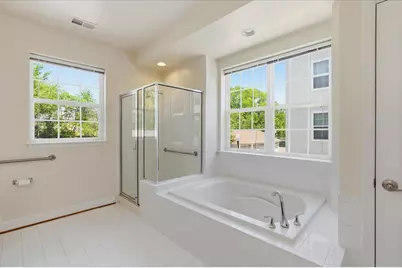 9204 Charleston Drive #207, Manassas, VA 20110 - Photo 13