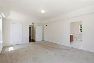 9204 Charleston Dr, Manassas, VA 20110 - Photo 11