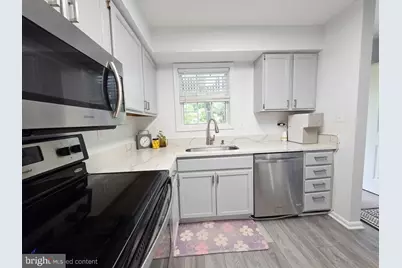 9914 Grapewood Court, Manassas, VA 20110 - Photo 3